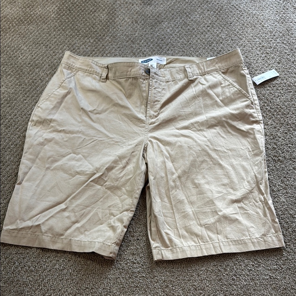 Old Navy Khaki Bermuda Shorts